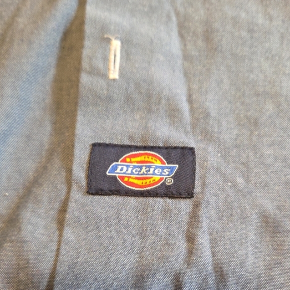 Dickies Men's Casual Blue Button Down Shirt - Picture 3 of 4